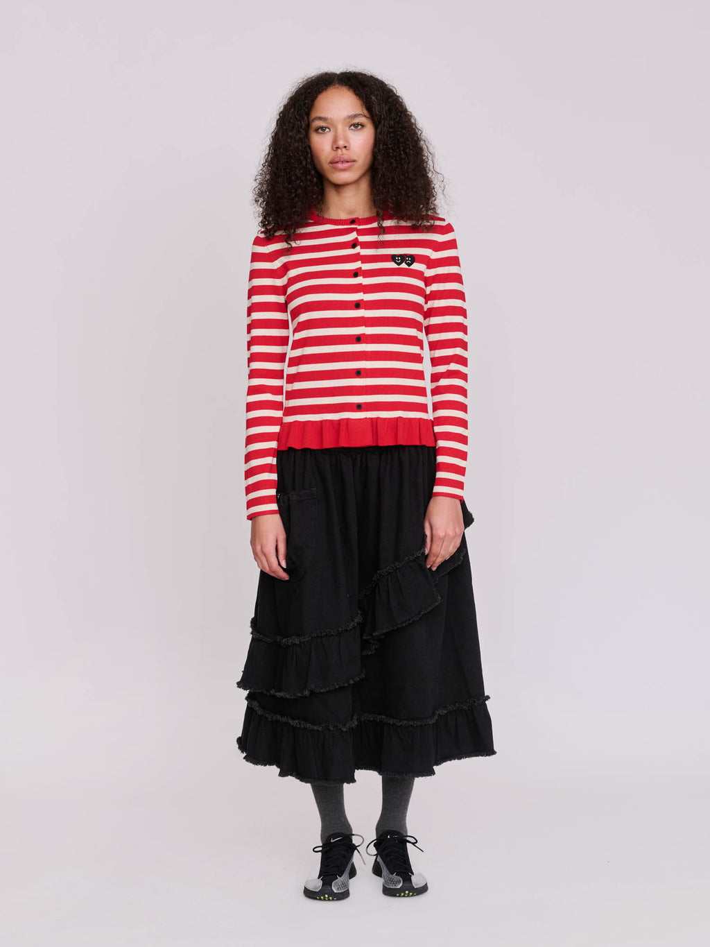 model:Florence wears size S and is 5’6”