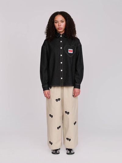 model:Florence wears size S and is 5’6”