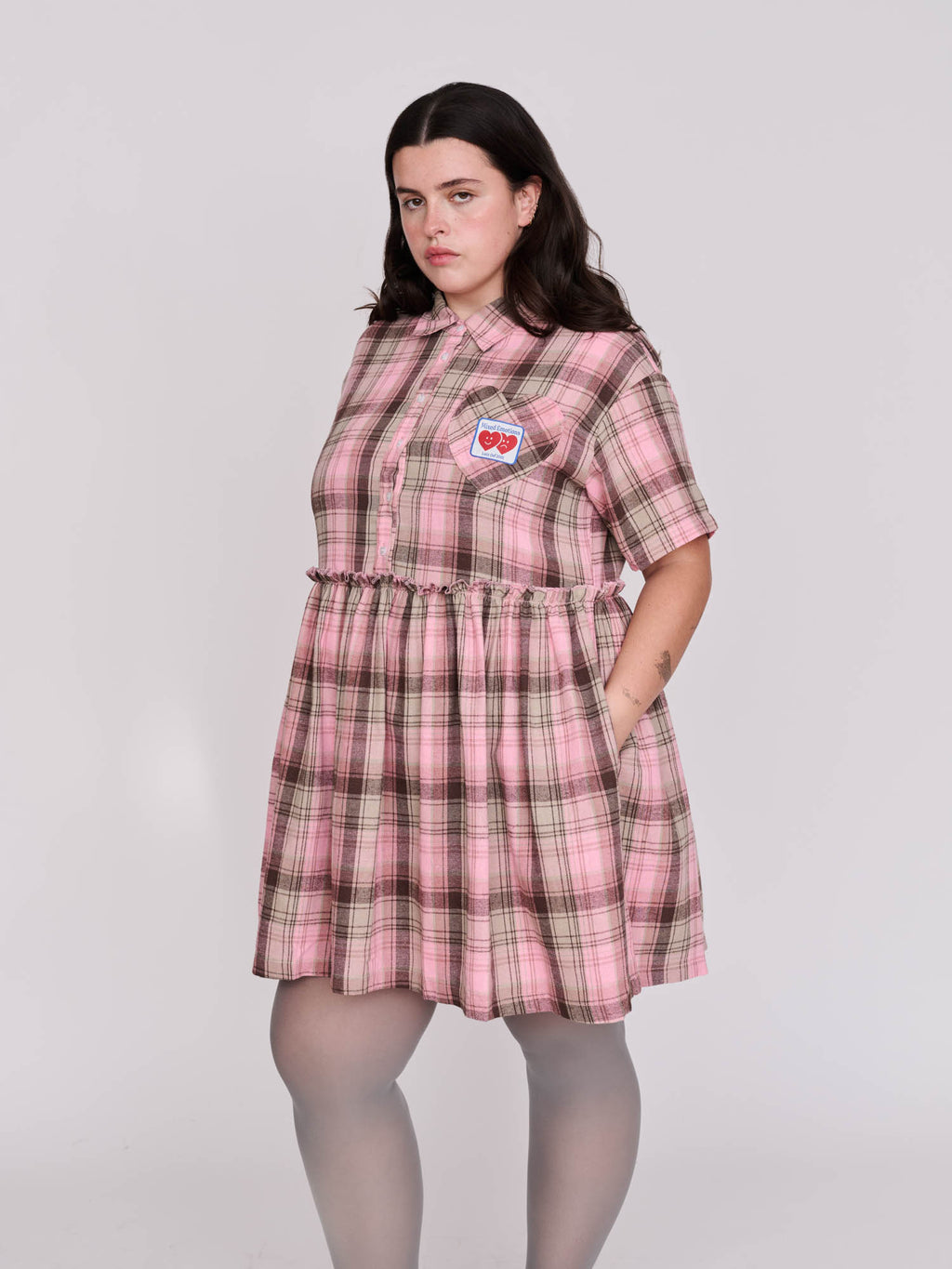 model:Bella wears size 18 and is 5’10”