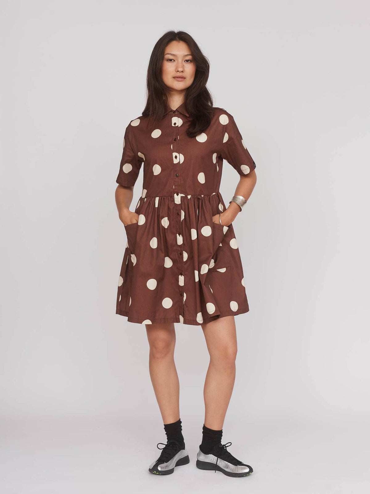 Collection-women-landing, collection-women-new-in-1, collection-womens-dresses, model:Aira wears size 8 and is 5’9”