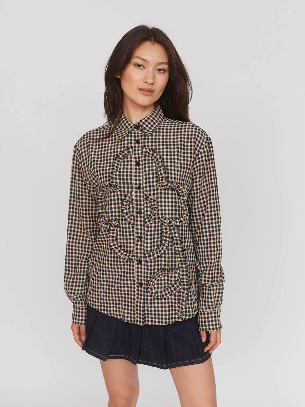 Collection-women-landing, collection-women-new-in-1, collection-womens-shirts, model:Aira wears size S and is 5’9”
