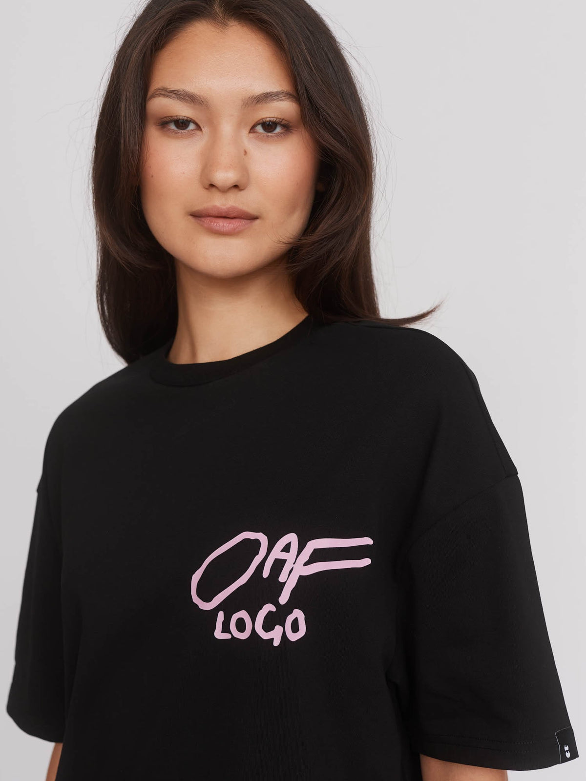 model: Aira wears size S and is 5’9”, collection-sale
