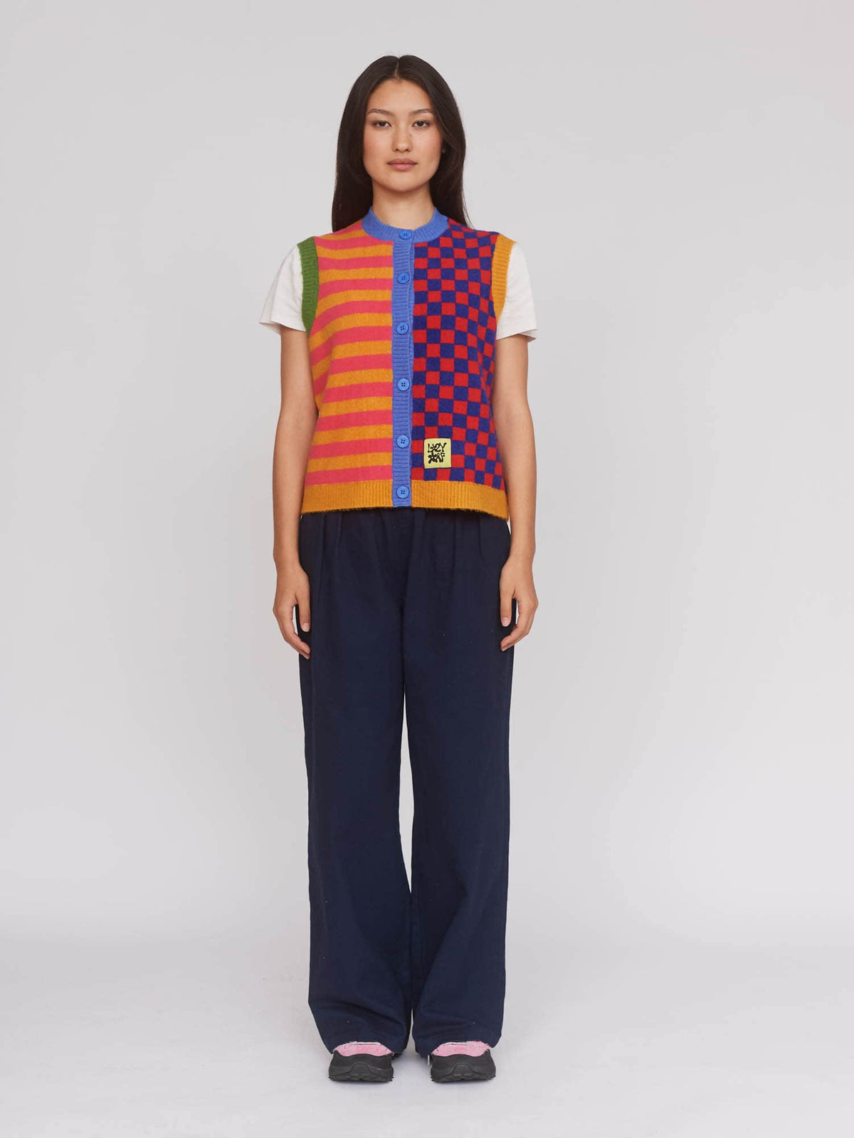 model:Aira wears size S and is 5’9”