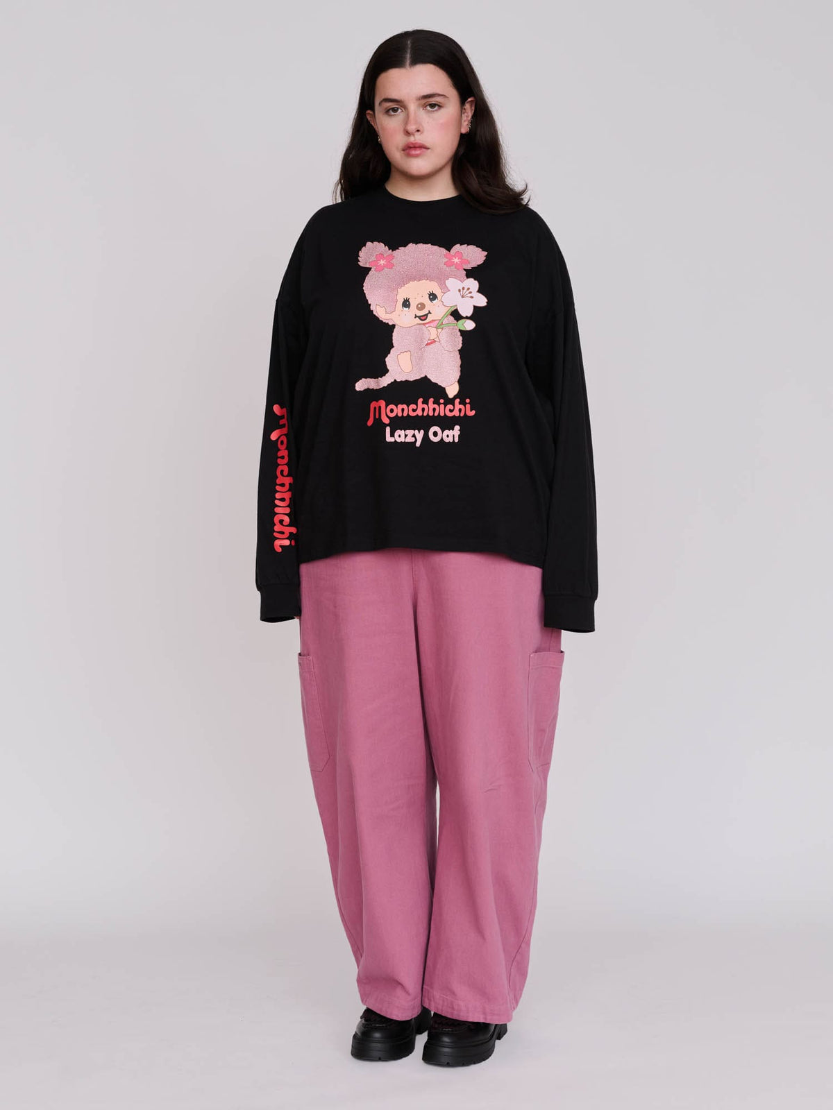 model:Bella wears size XXL and is 5’10”