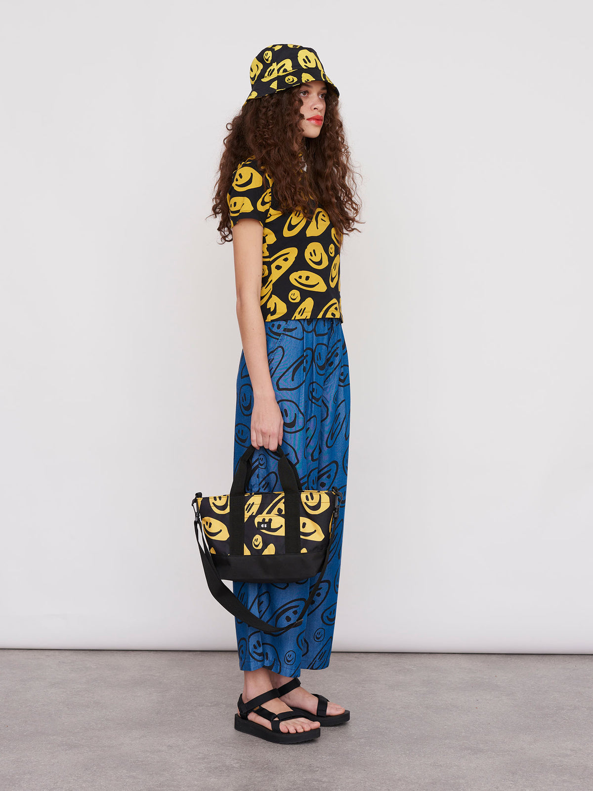 Lazy Oaf Squish Face Short Sleeve Top