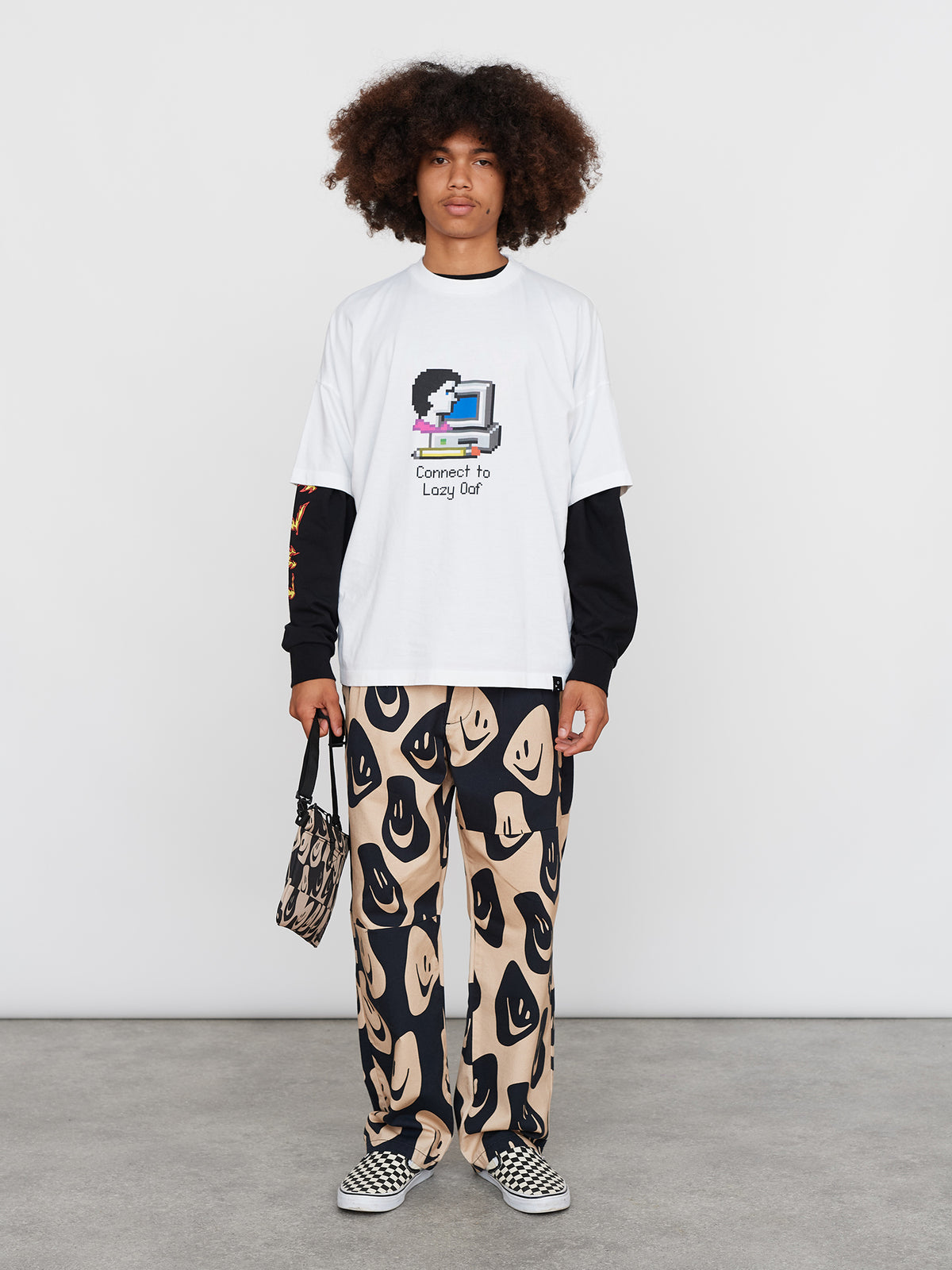 Connecting T-shirt