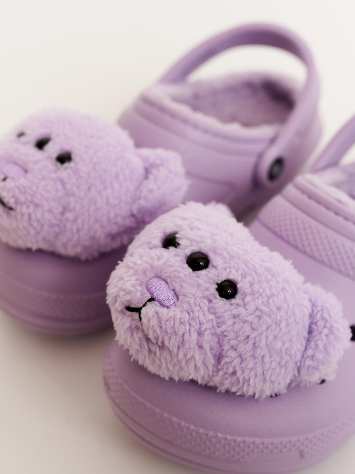 LO X Crocs Three-Eyed Teddy Lined Clog